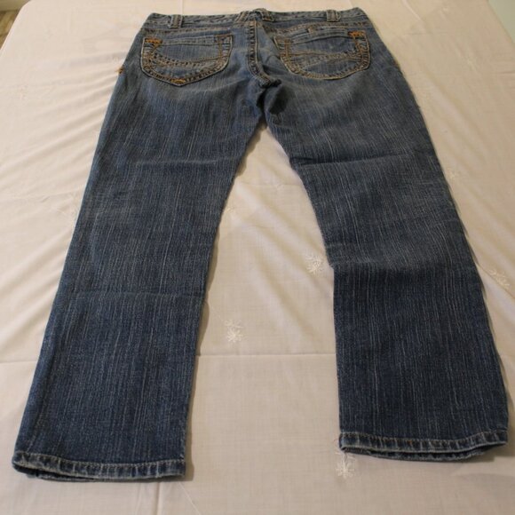 Jeans -021 - Picture 2 of 4